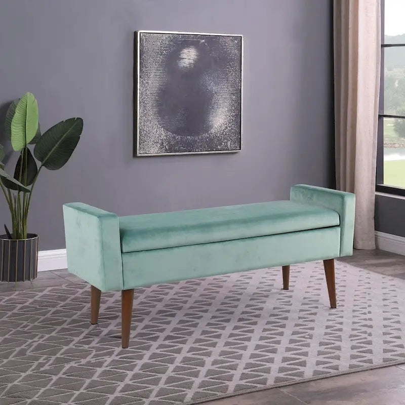 Sametová lavice s úložným prostorem v moderním designu 50. let