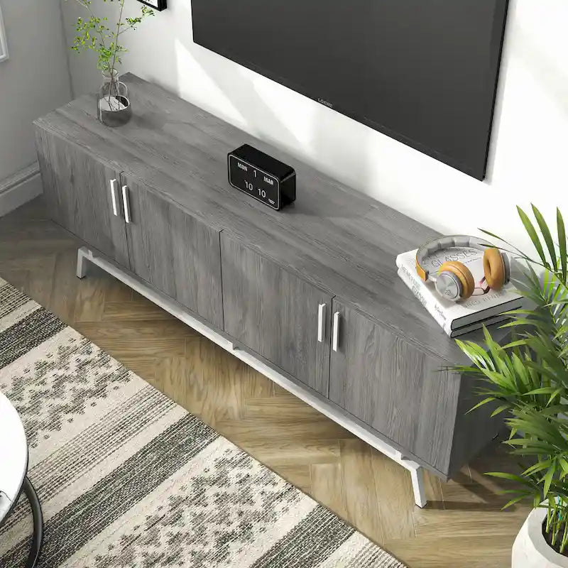 Moderní 60" kovová TV skříňka se 4 dvířky
